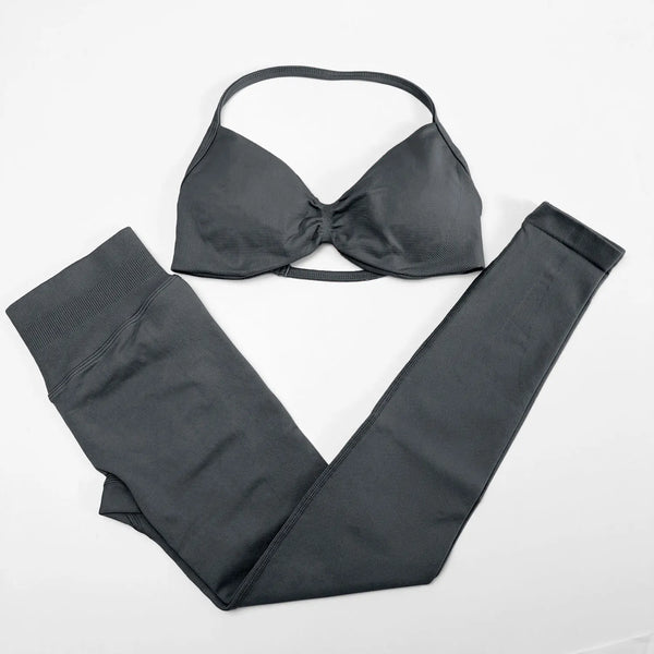 Komplet "Cross-Back Essential" (Stanik z paskami + Legginsy)